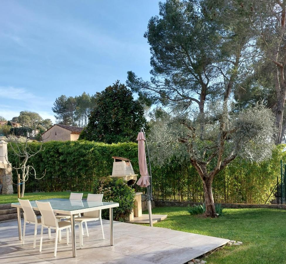 Gite Les Pins Climatise Piscine Chauffee Jardin Peymeinade 외부 사진