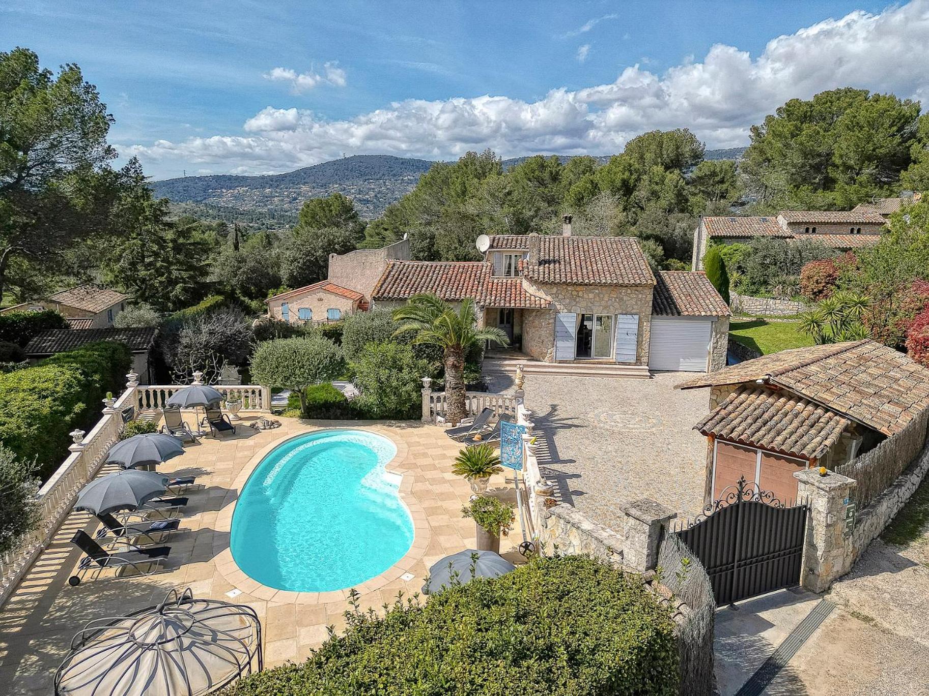 Gite Les Pins Climatise Piscine Chauffee Jardin Peymeinade 외부 사진
